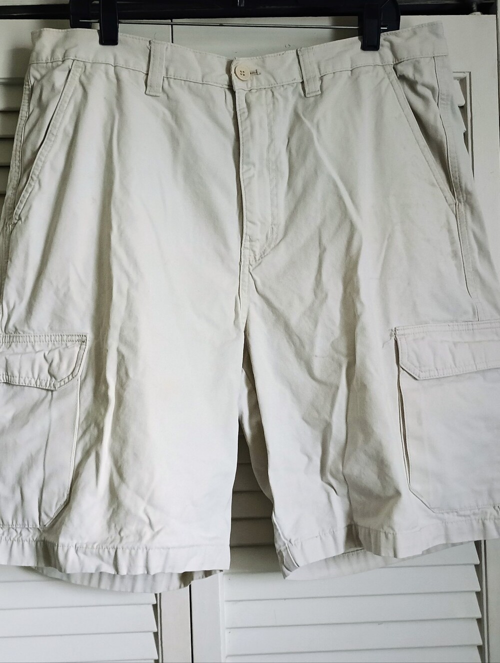 Men's Chaps Stone Cotton ByCargo Shorts (36)